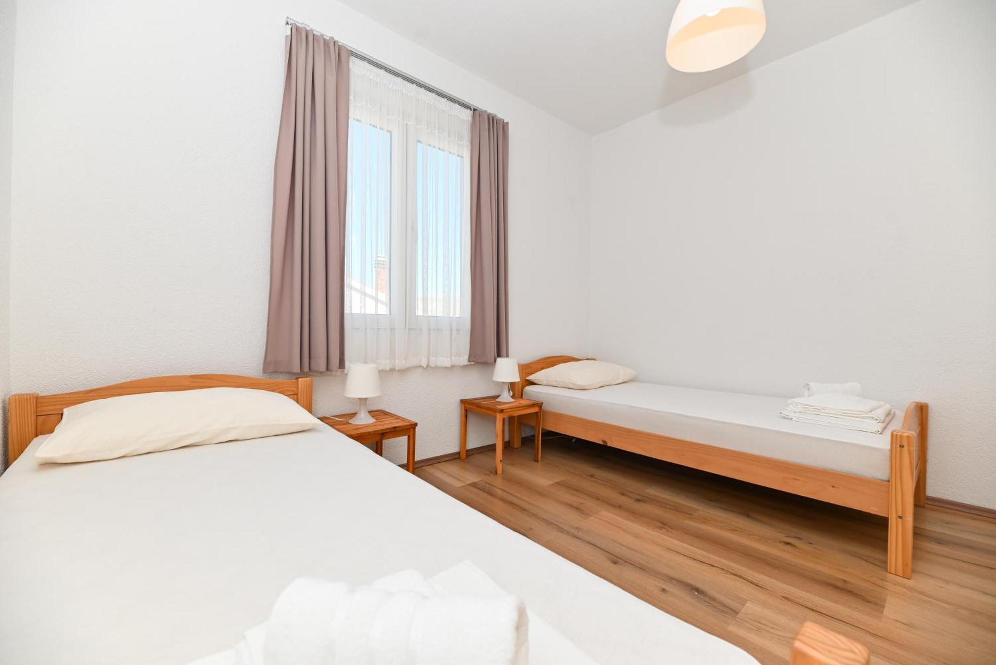 Apartments Bluesky トロギール エクステリア 写真